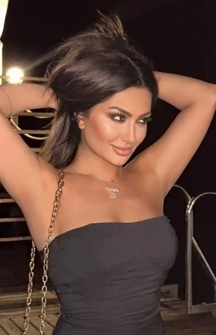 Russian Call Girls in Jhalod Perfect Companion For Any Occasion