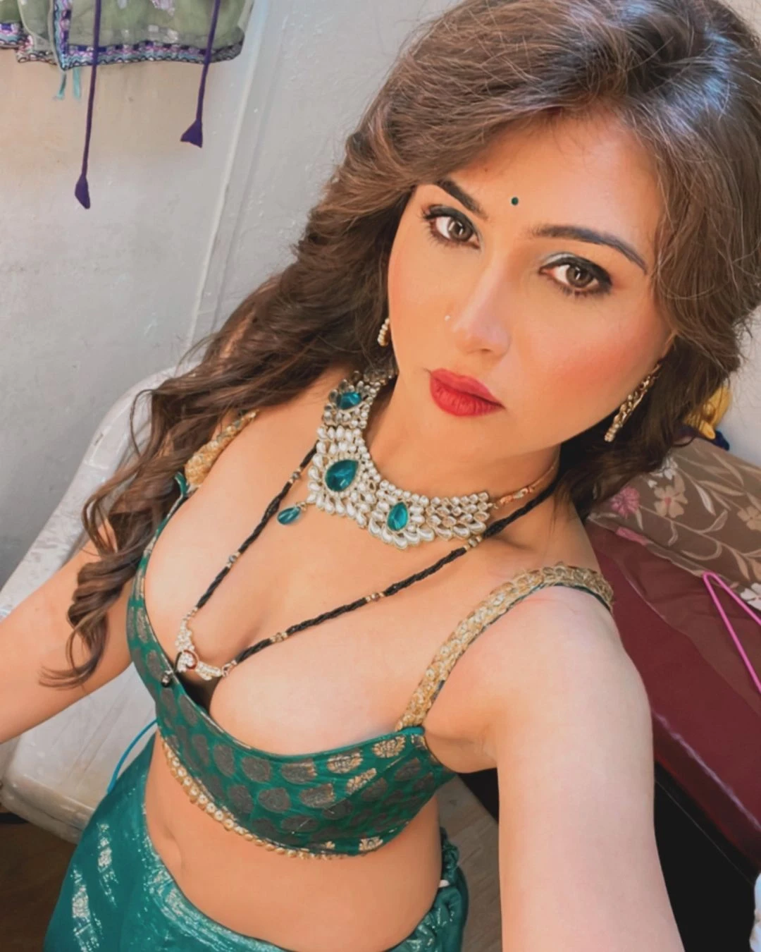 Unakoti Hills Housewife Call Girl Available on Cash Payment